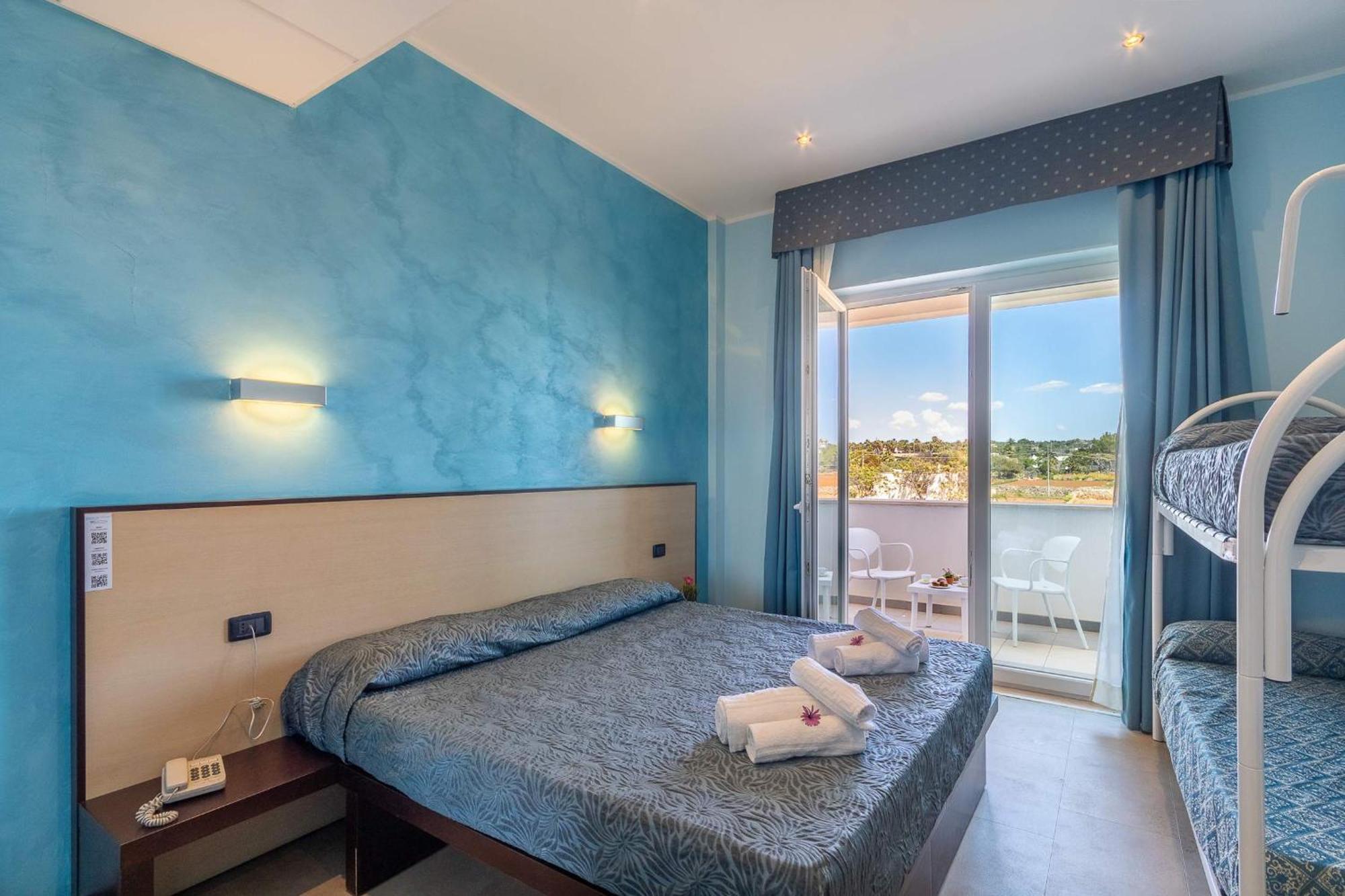 Hotel Jonico 4*